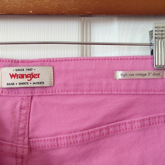 Wrangler Classic Vintage Inspired High Waisted Cut Off Jean Shorts Berry Pink 10 - Picture 4 of 12